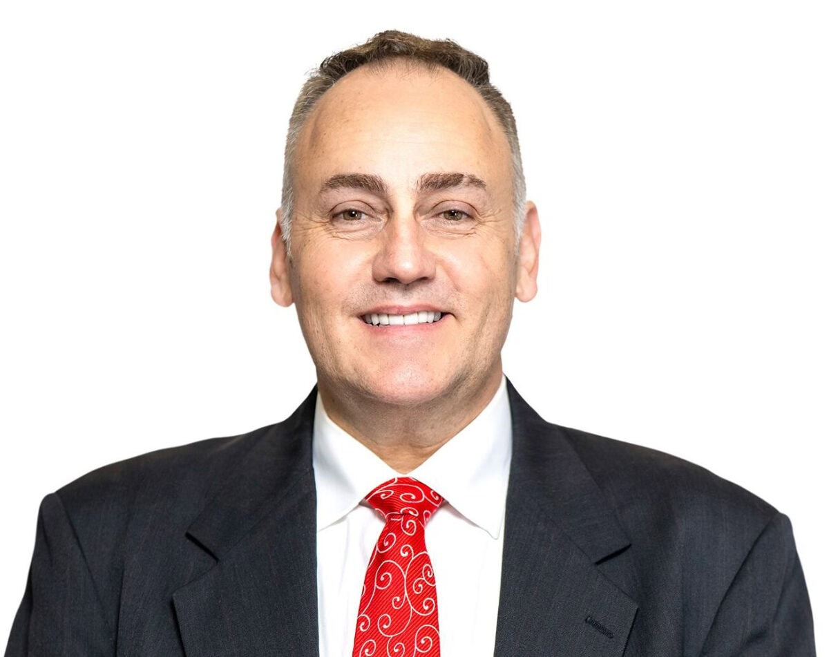 Matt DeVries headshot