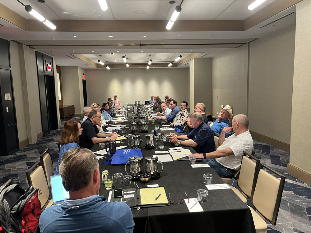 comm mtg pro dev 3