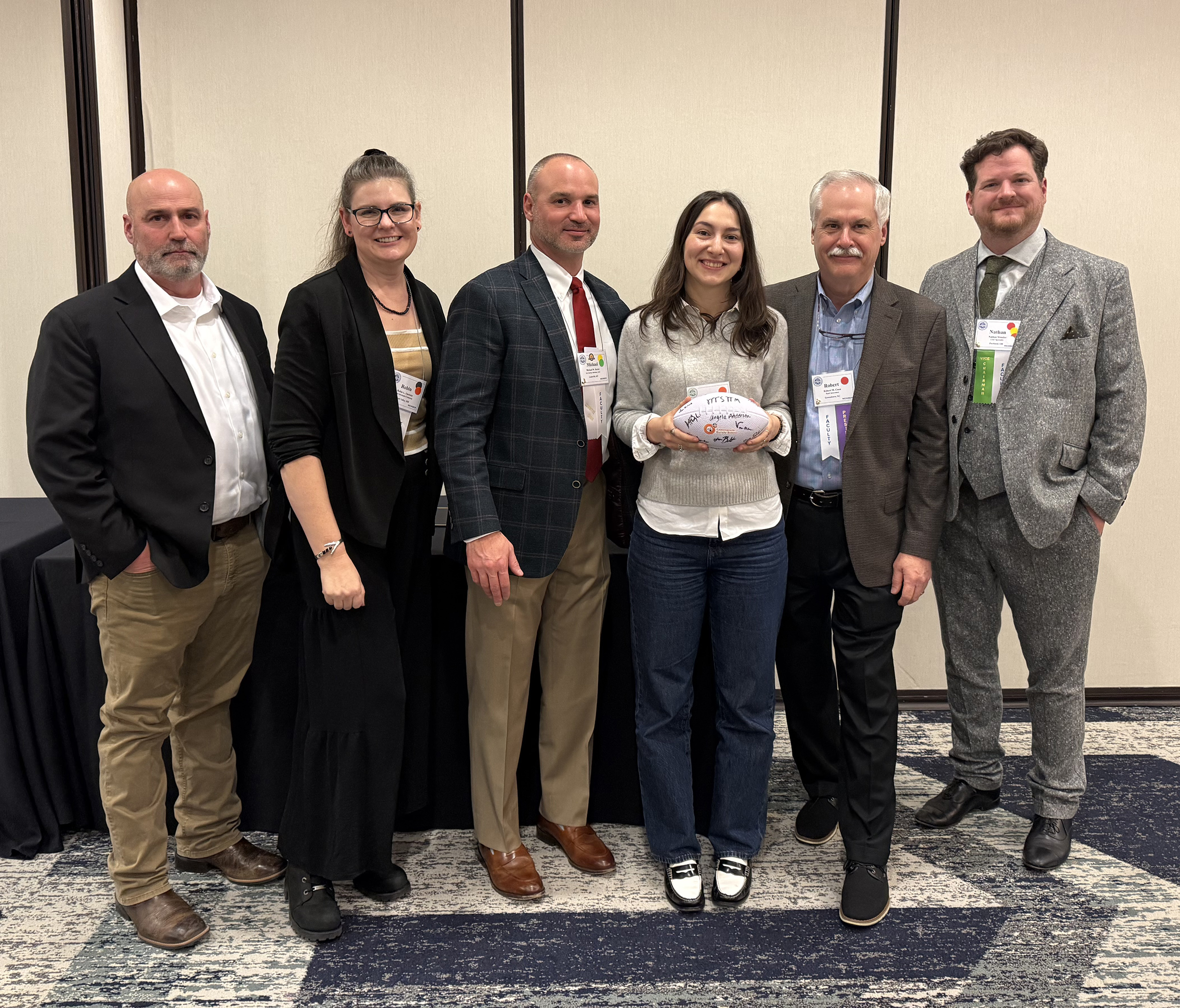 img 6288 noafranceschhuc axaxl comm1mop