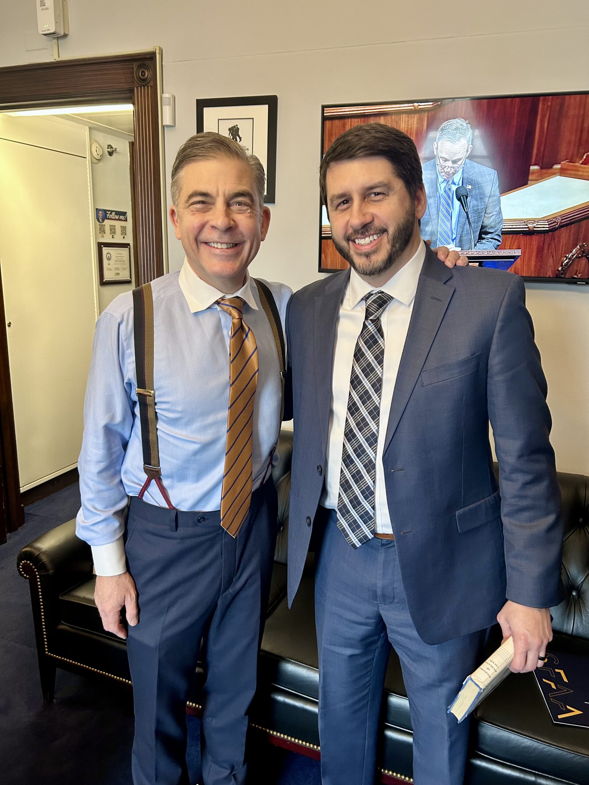 [28191] craig pastor with rep mike carey r oh 15